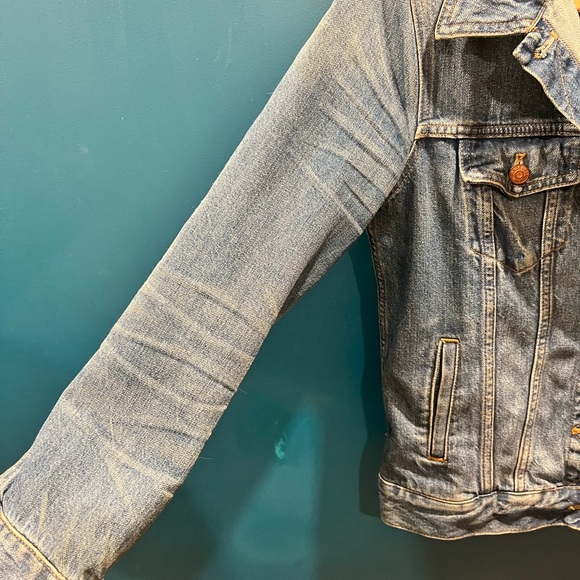 Madewell Medium Wash Fitted Jean Jacket M - Picture 3 of 5